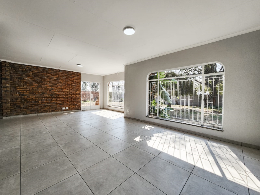 3 Bedroom Property for Sale in Vaalpark Free State